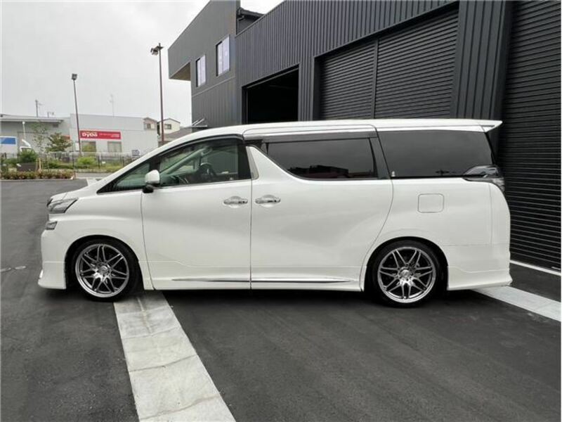 VELLFIRE