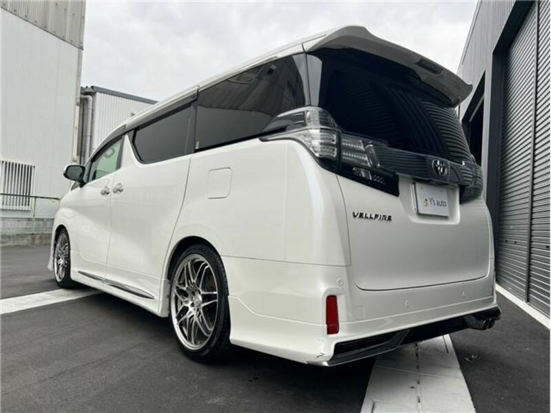 VELLFIRE