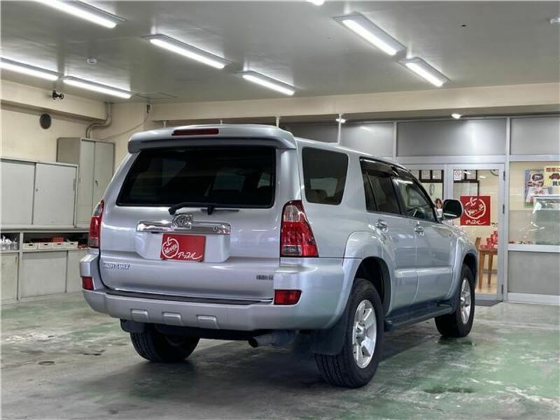 HILUX SURF-1