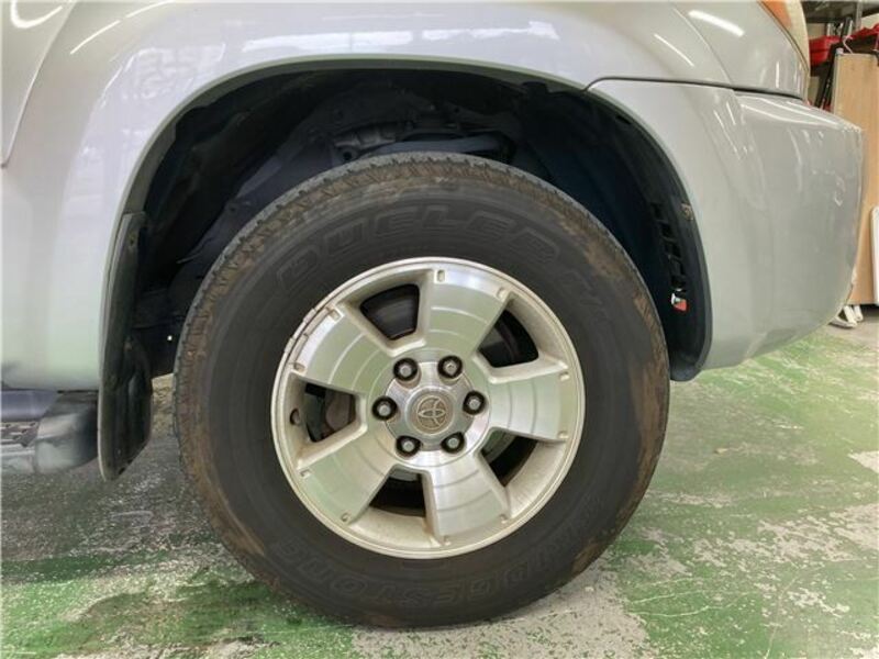 HILUX SURF-30