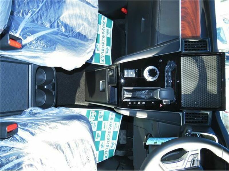 DELICA D5