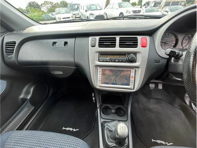 HR-V