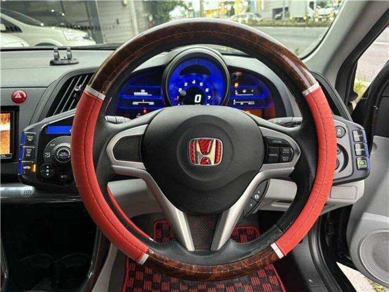 CR-Z
