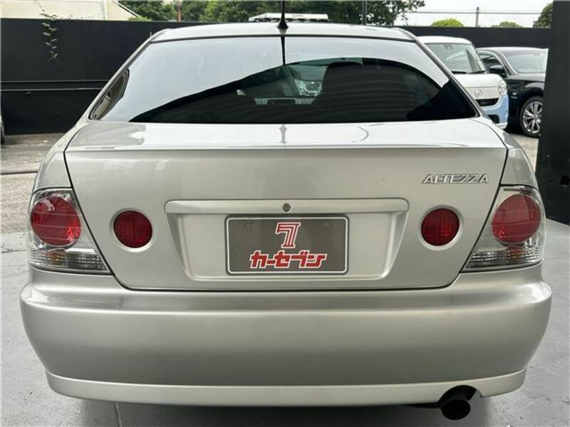 ALTEZZA