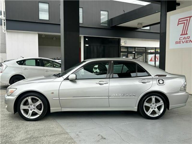 ALTEZZA