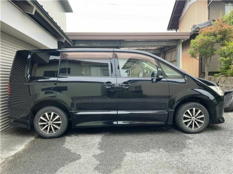 DELICA D5