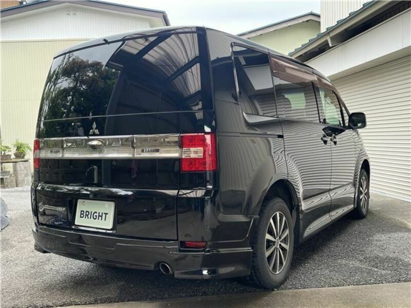 DELICA D5