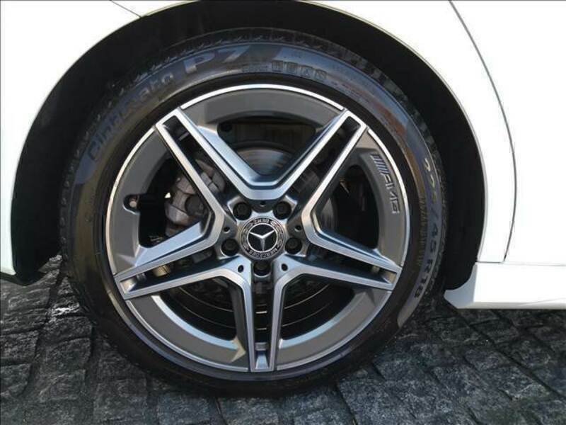 B-CLASS