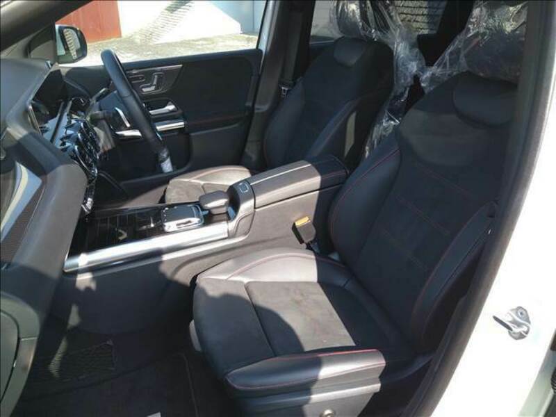 B-CLASS