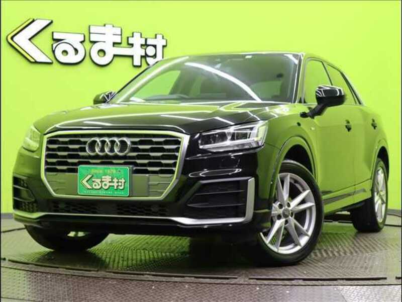 AUDI　Q2