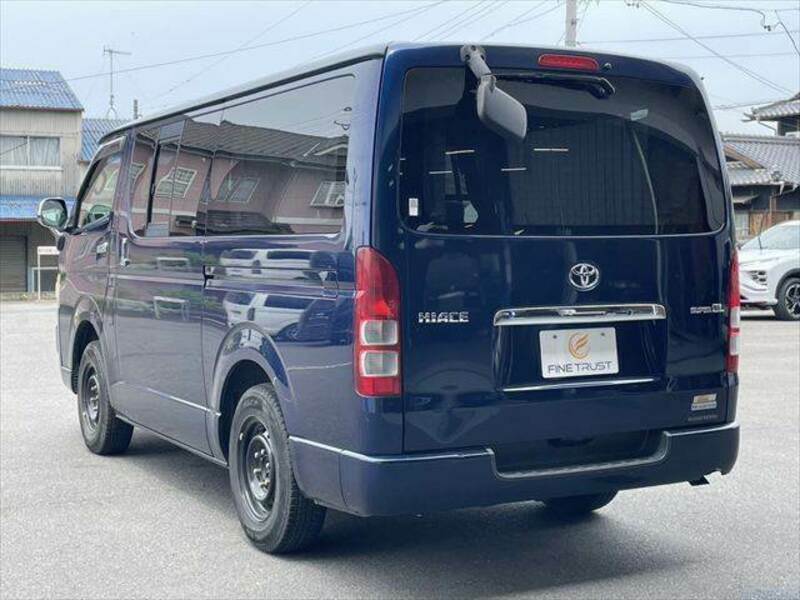 HIACE VAN