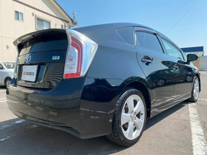 PRIUS-6