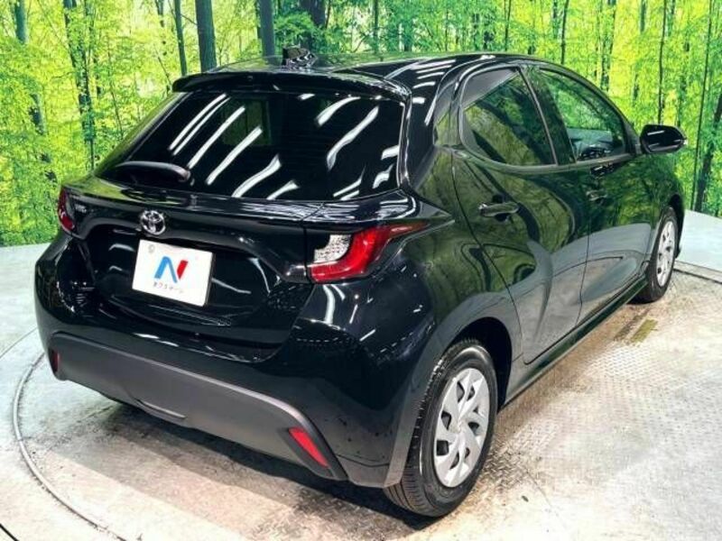 YARIS-16