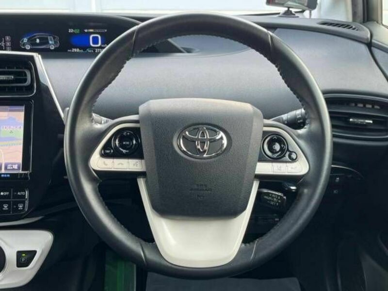 PRIUS-10