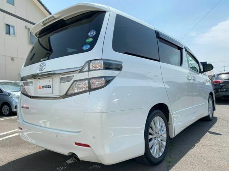 VELLFIRE-6