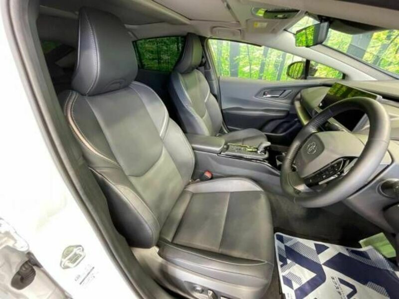 PRIUS-8