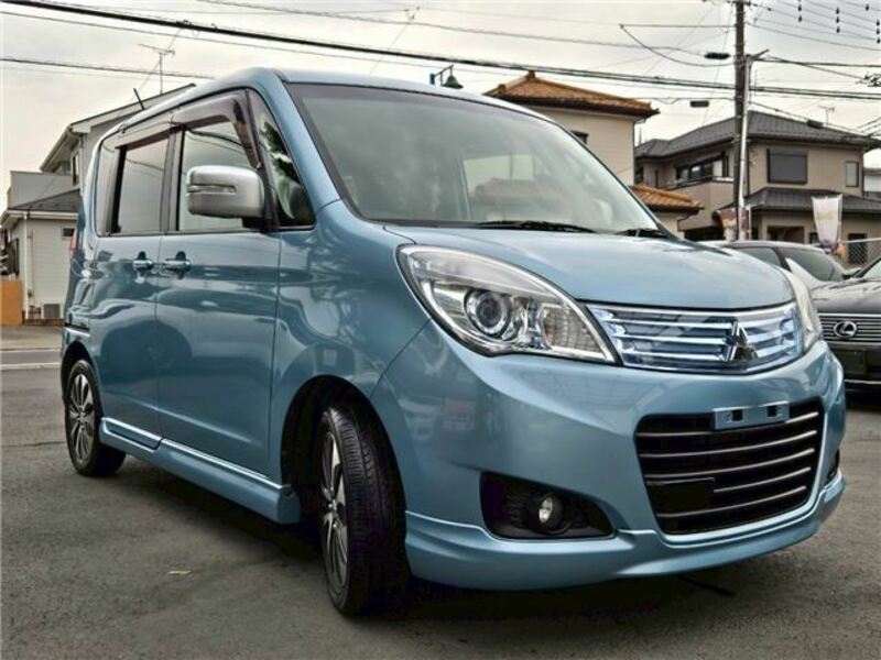 DELICA D2