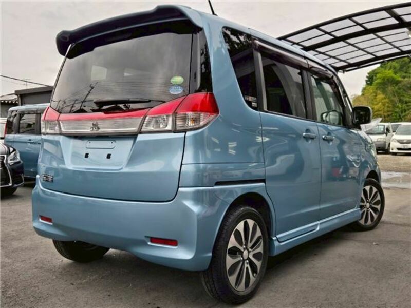 DELICA D2