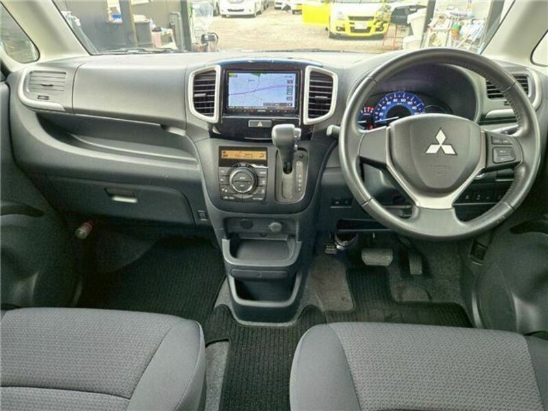 DELICA D2