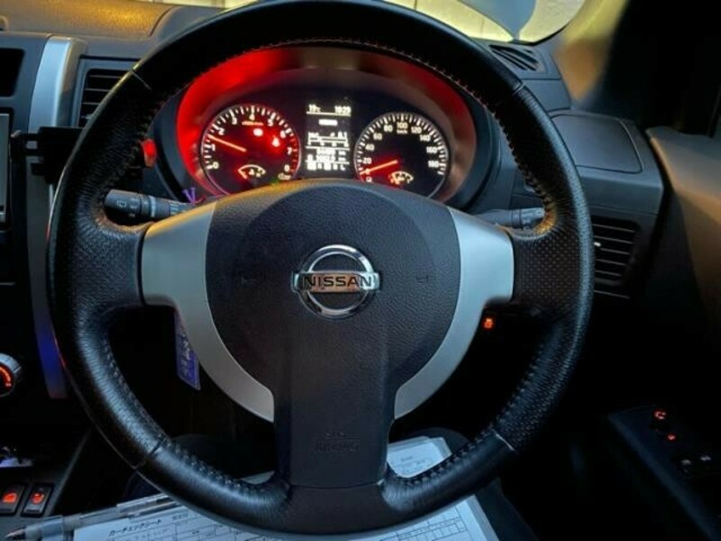 X-TRAIL-5
