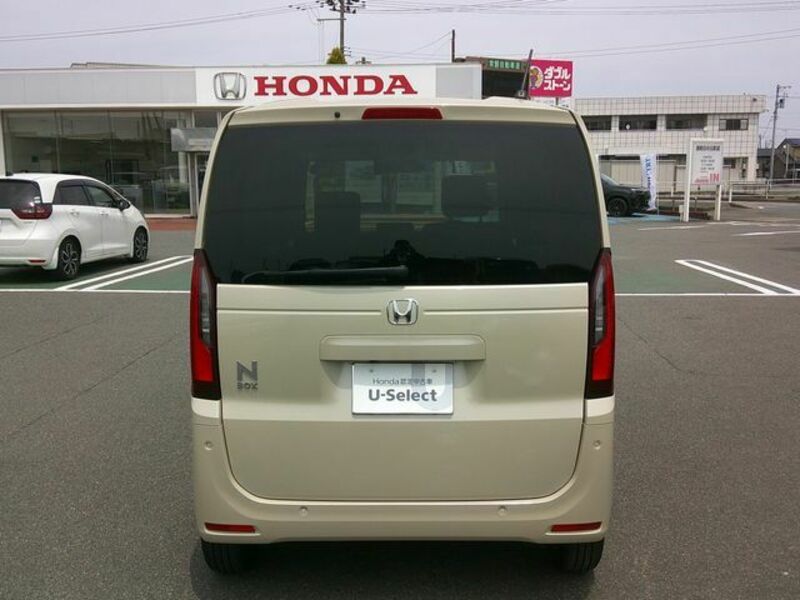 N BOX