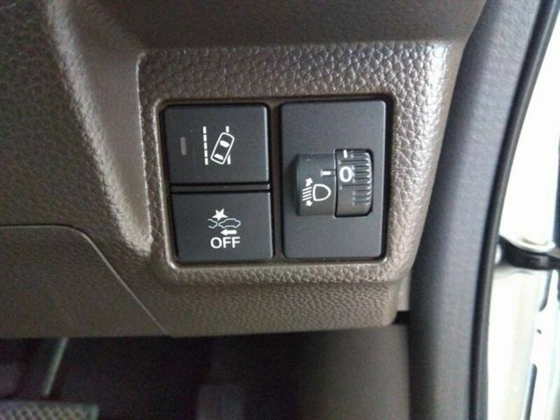 N BOX