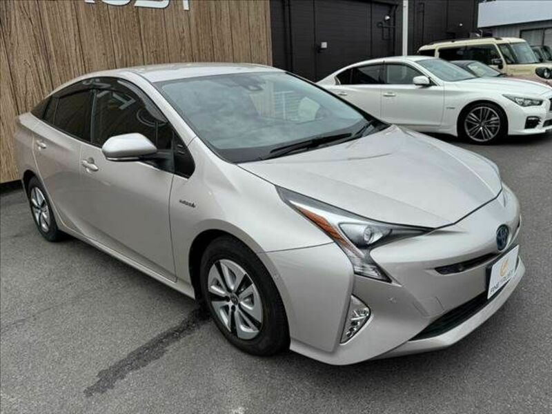 PRIUS-15