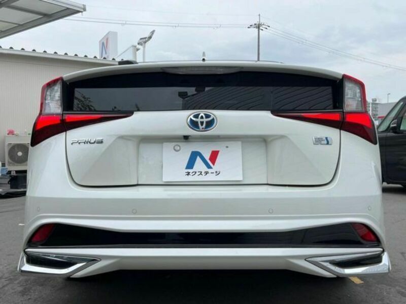 PRIUS-15