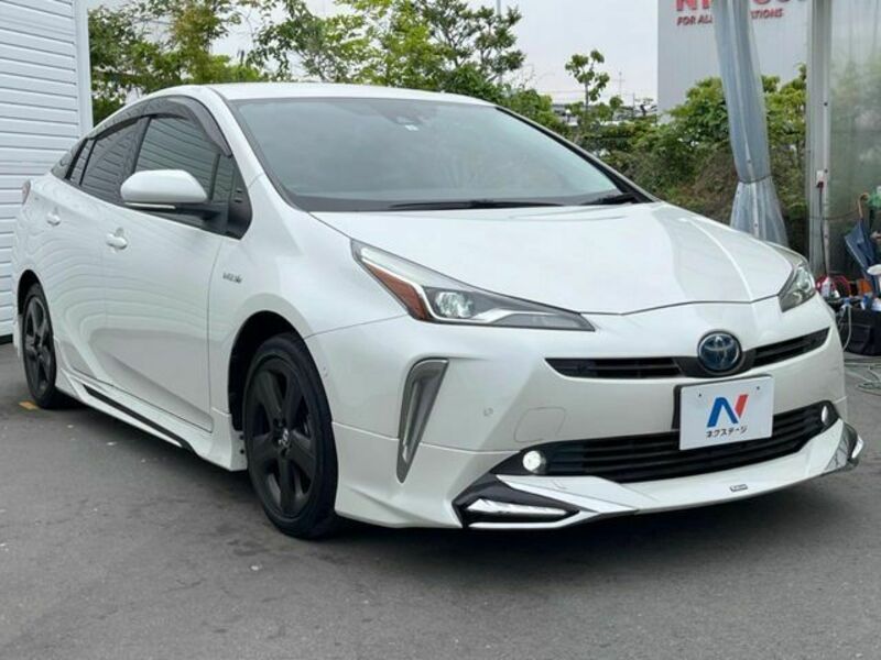 PRIUS-16