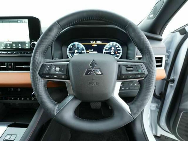 OUTLANDER PHEV