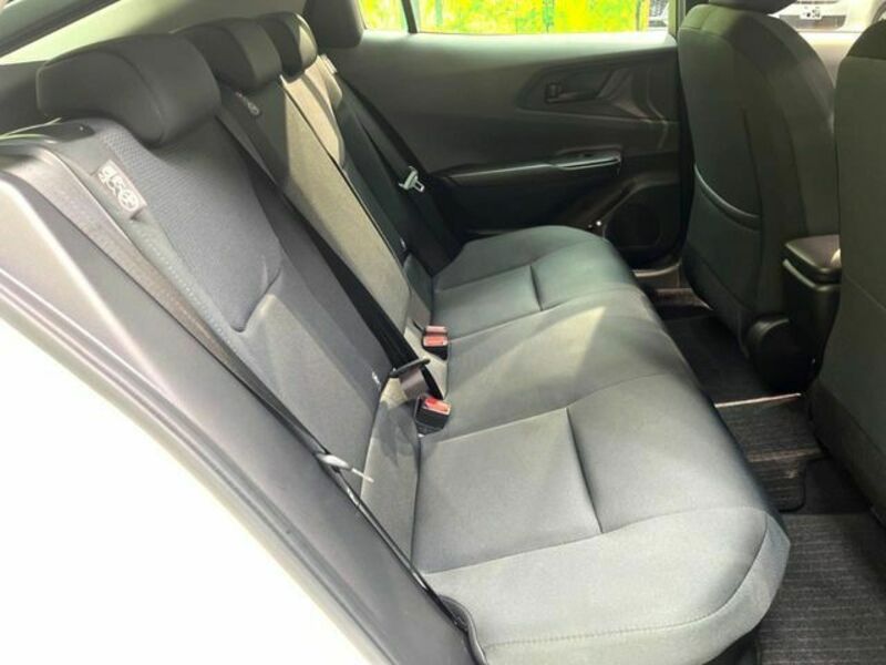 PRIUS-8