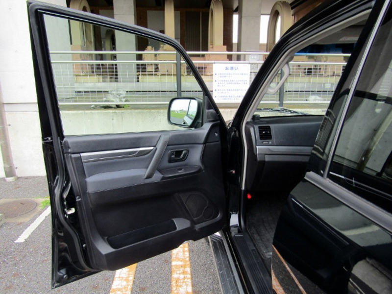 PAJERO