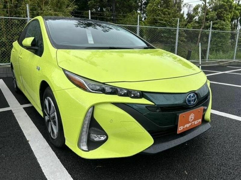 PRIUS PHV