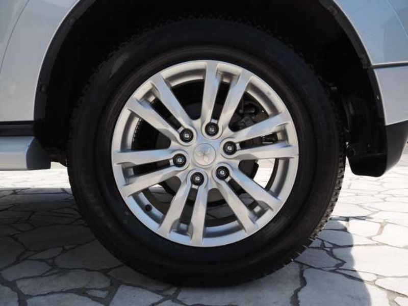 PAJERO-16