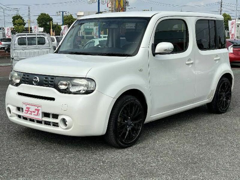 NISSAN CUBE