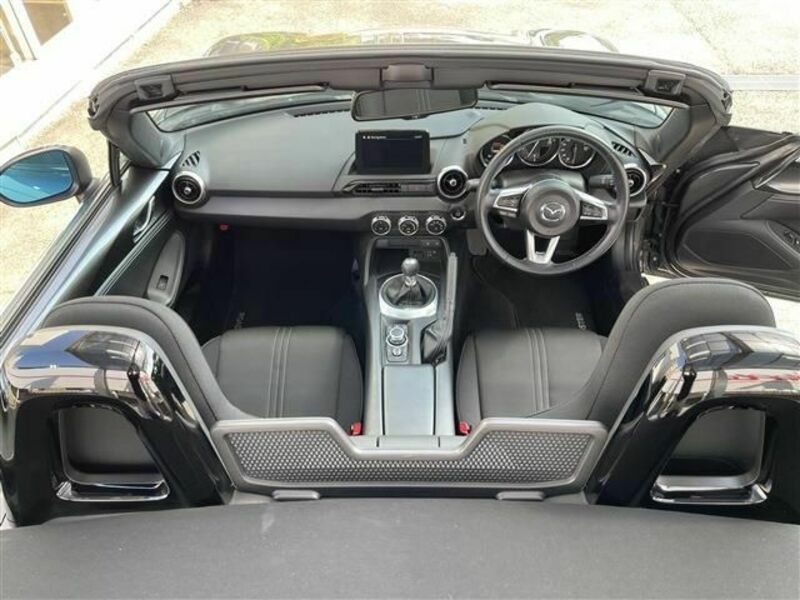 ROADSTER