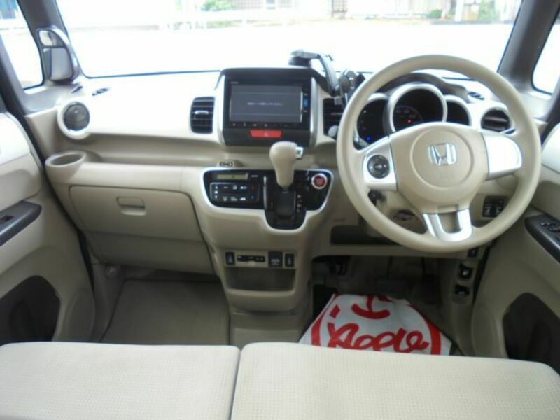 N BOX