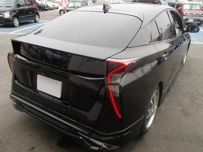 PRIUS-1