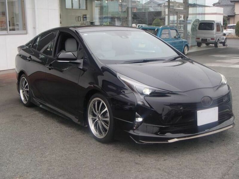 PRIUS-4
