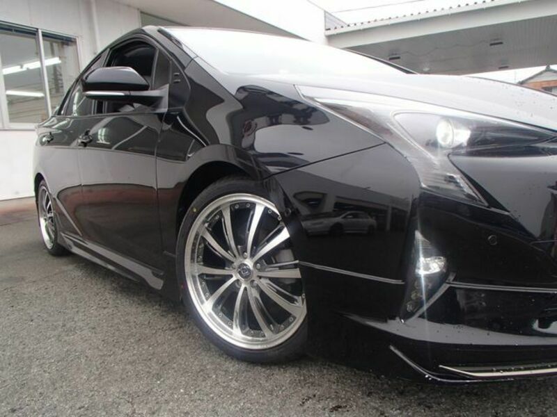 PRIUS-7