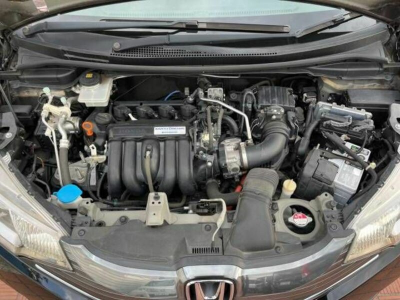 FIT HYBRID