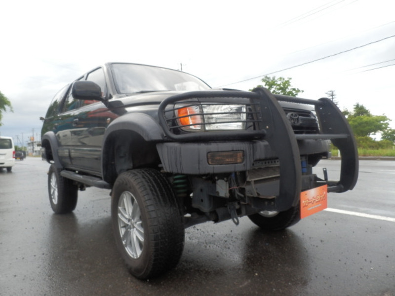 HILUX SURF