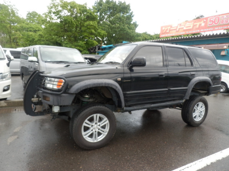 HILUX SURF