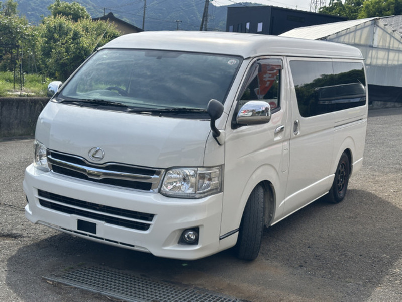 HIACE