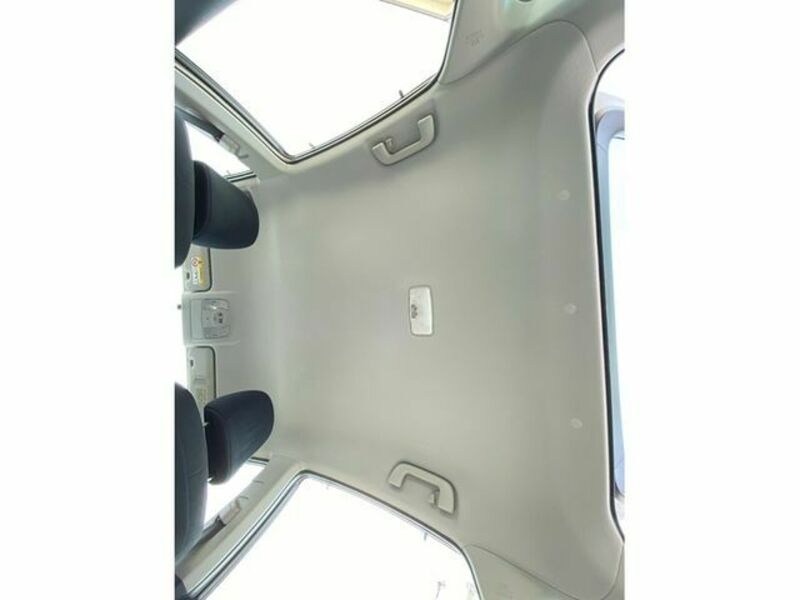 PRIUS-18