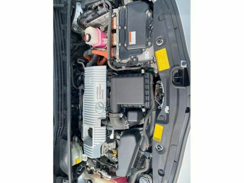 PRIUS-28