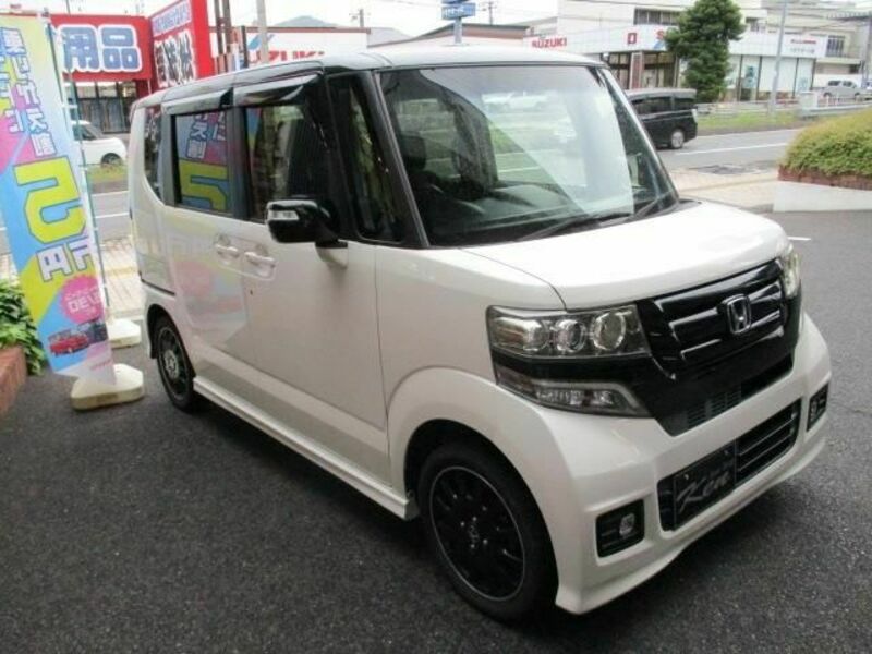 N BOX CUSTOM-14