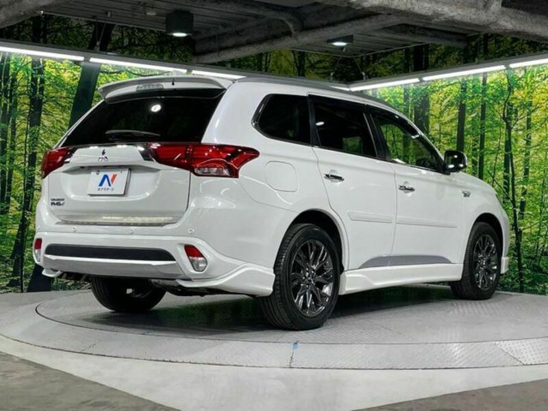 OUTLANDER PHEV
