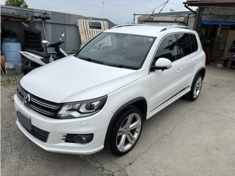 TIGUAN-9