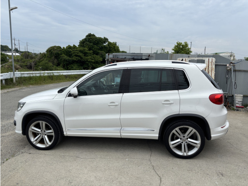 TIGUAN-6